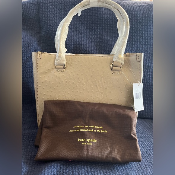 Kate Spade NEW w/tags and wrapping. Quinn/WKRU 1889/Wellesley Ostrich/Sidewalk - Picture 2 of 12